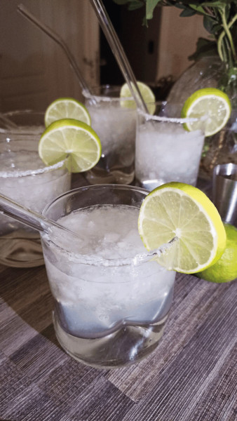 DRINK TOGETHER - Glas-Strohhalm Set